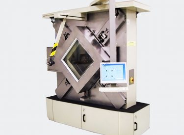 Dreiachsen-Dynamometer - geschlossener Schrank