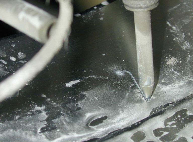 Wasserstrahlschneidemaschine