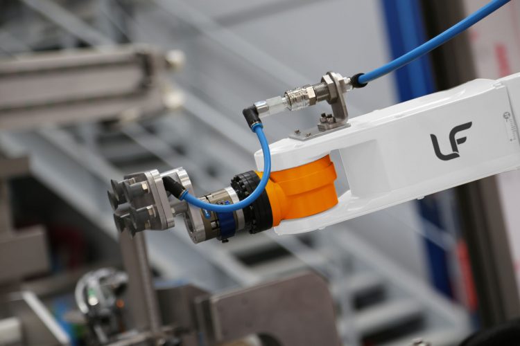 Transfer- und Handhabungsmodul – LF Technologies